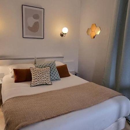 Hotel De L'Europe เปโรส กีเรค ภายนอก รูปภาพ